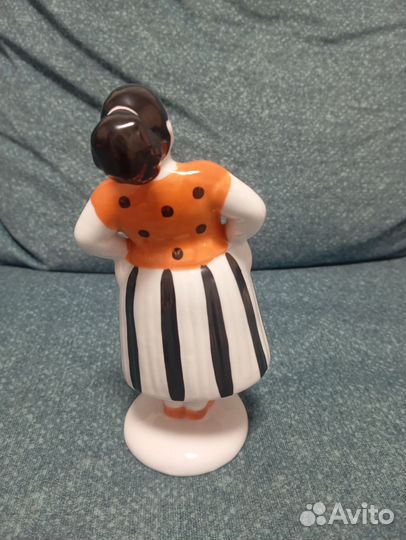 Статуэтка Сплетница Лзфи