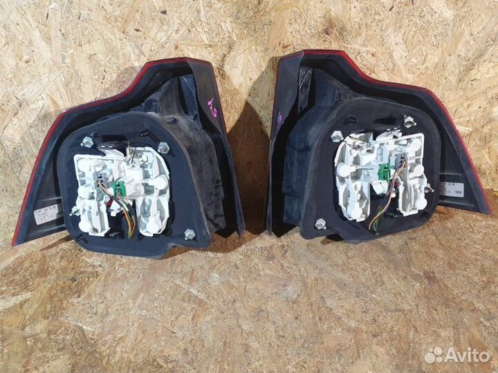 Фонарь Volvo S40 2.4 B5244S 2007-2012