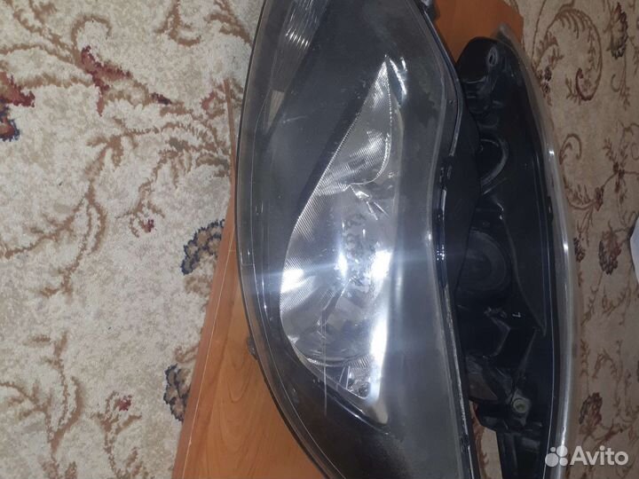 Фары оригинальные на фокус 3