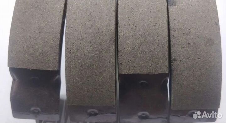 Тормозные колодки Subaru Impreza