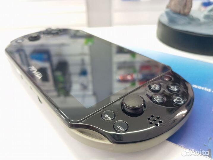 Прошитая PS Vita Slim 32Gb (Тёмнозелёная) +игры