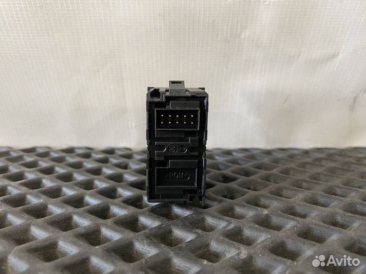 Кнопка (выключатель) Volvo FH4 21211199