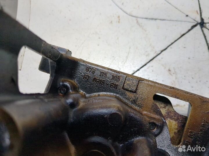 Насос масляный Audi A6 (C5), 2000