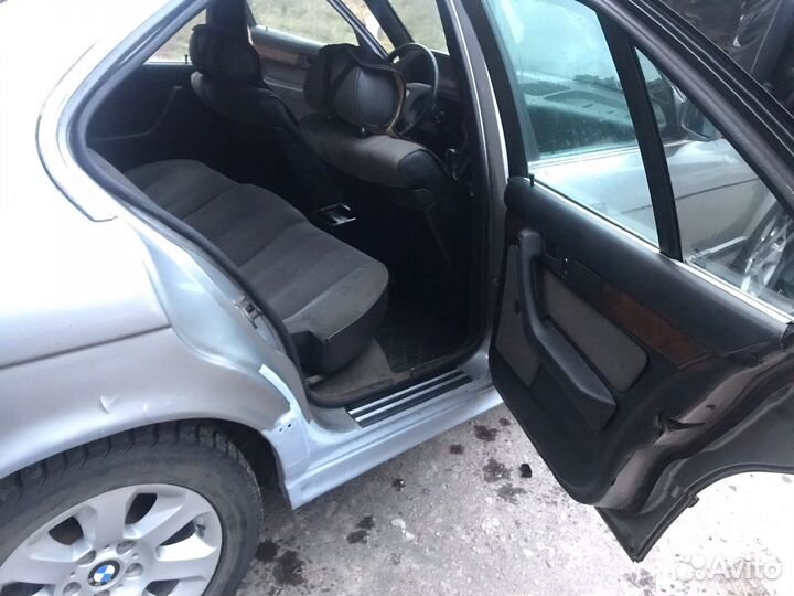 BMW 5 серия 3.0 МТ, 1988, 450 000 км