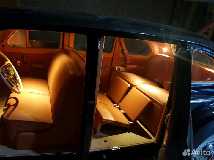 Модель автомобиля