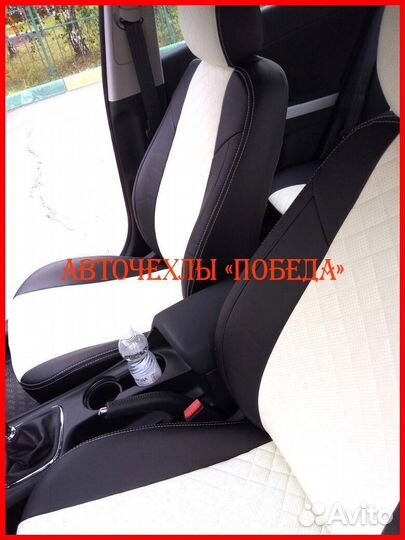 Чехлы Kia Ceed 2 из экокожи чёрно-белые Ромб