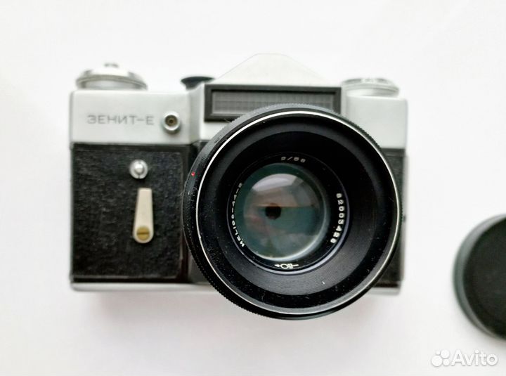 Плёночный фотоаппарат Зенит Е Обьектив гелиос 44