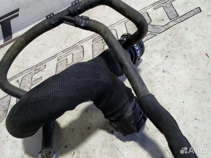 Патрубок системы охлаждения Audi A6 C6 2.8 CCE