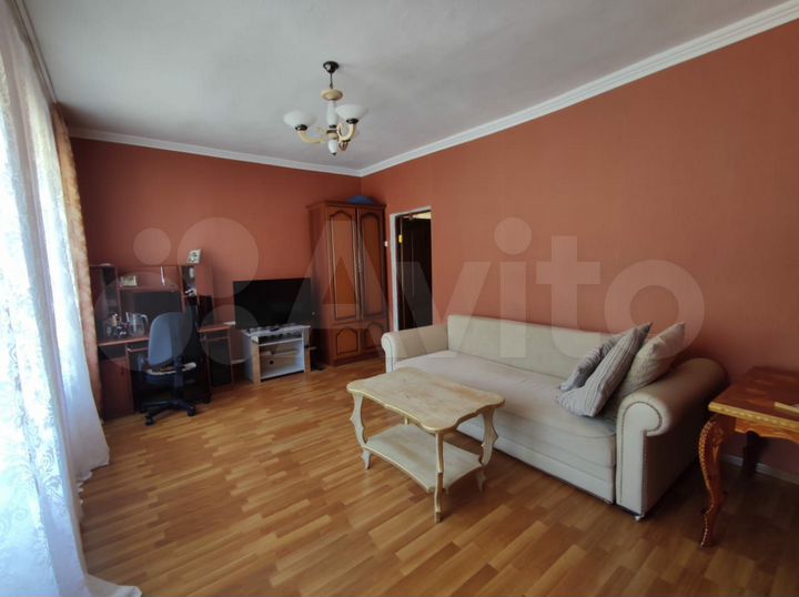 Дом 67,7 м² на участке 8 сот.