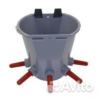 Ведро для телят, козлят