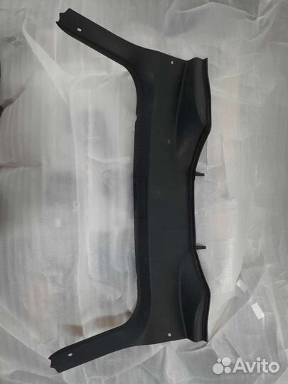 Mazda 3BK Седан Облицовка задней панели