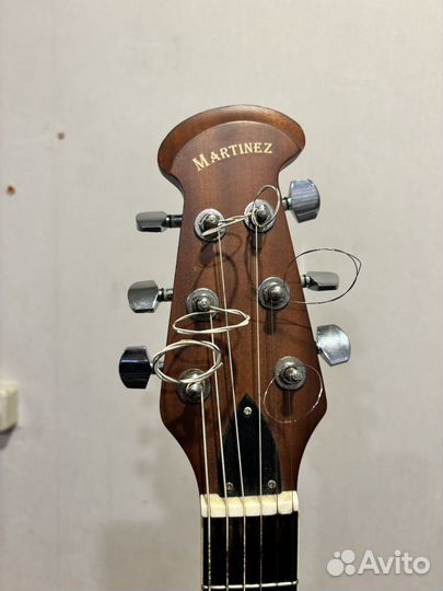 Электро акустическая гитара martinez