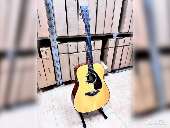 Акустическая гитара yamaha FG800