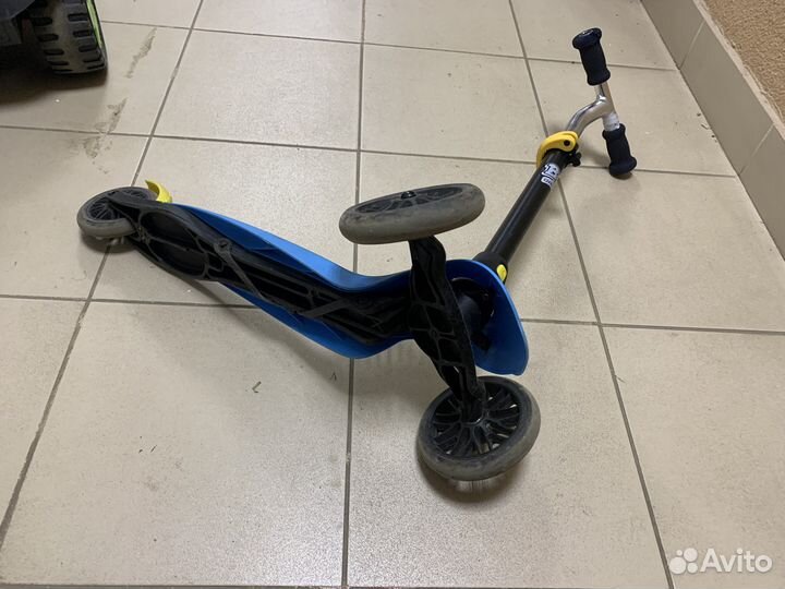 Самокат детский трехколесный