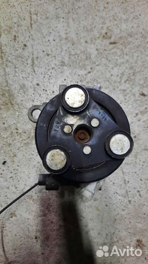 Компрессор кондиционера mazda 3 bk 2.0 LF