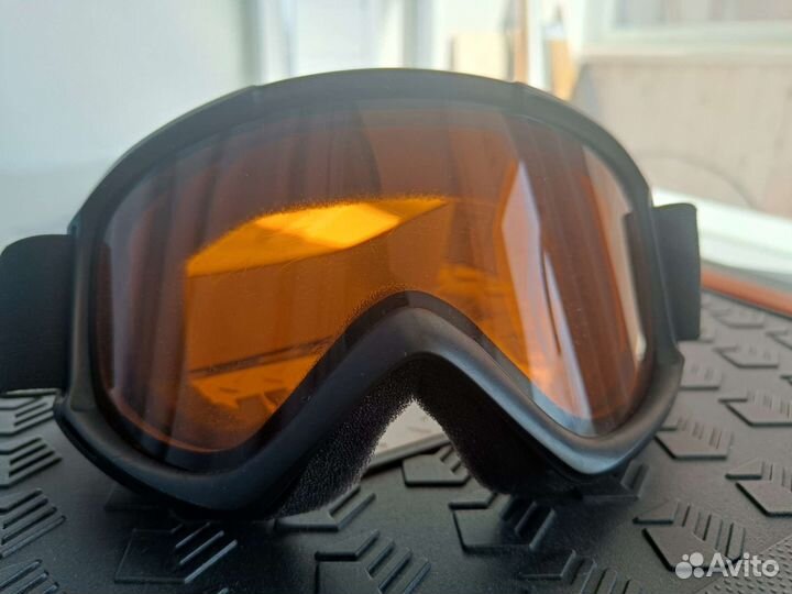 Горнолыжные очки
