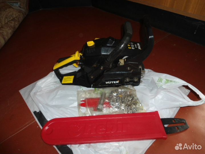 Бензопила Huter BS-40 рабочая