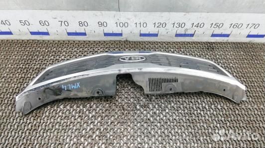 Решетка радиатора KIA CEE'D 1 (XML04QF01)