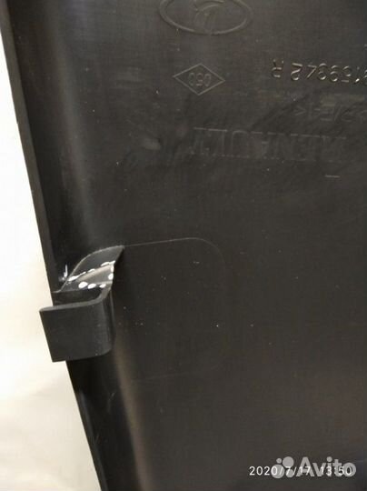 Обшивка стойки правая Renault Logan 2 2014 - Н.в