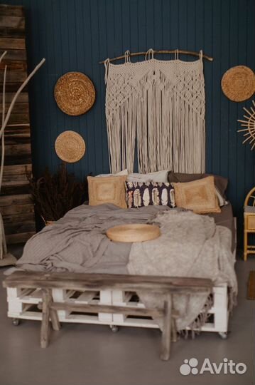 Кровать из поддонов