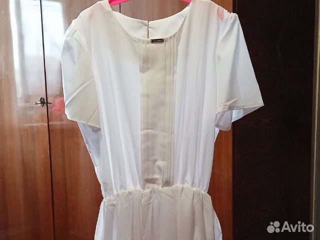 Платье белое новое 50 размера