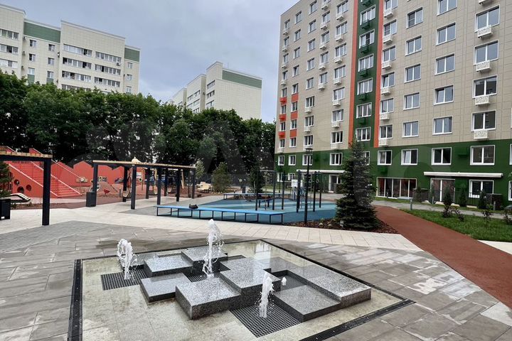 2-к. квартира, 64,7 м², 1/10 эт.