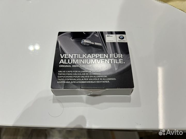 Колпачки на ниппель bmw