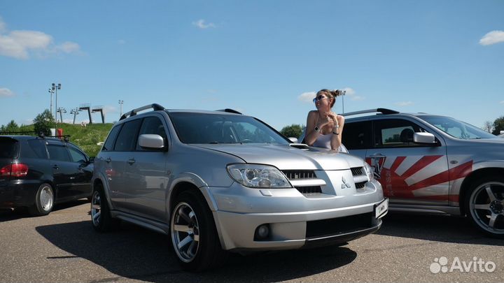 Mitsubishi Outlander 2.0 МТ, 2007, 380 000 км