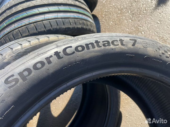 Continental ContiSportContact 7 265/40 R21 101Y