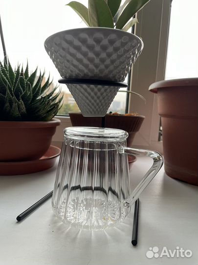 Подставка под кофейную воронку V60