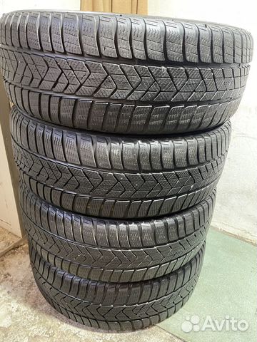 Pirelli Winter Sottozero 3 215/50 R18