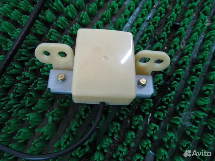 Антенна GPS Lexus RX300 (MCU15) 2002