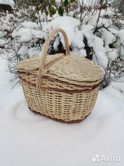 Корзина плетёная с крышками