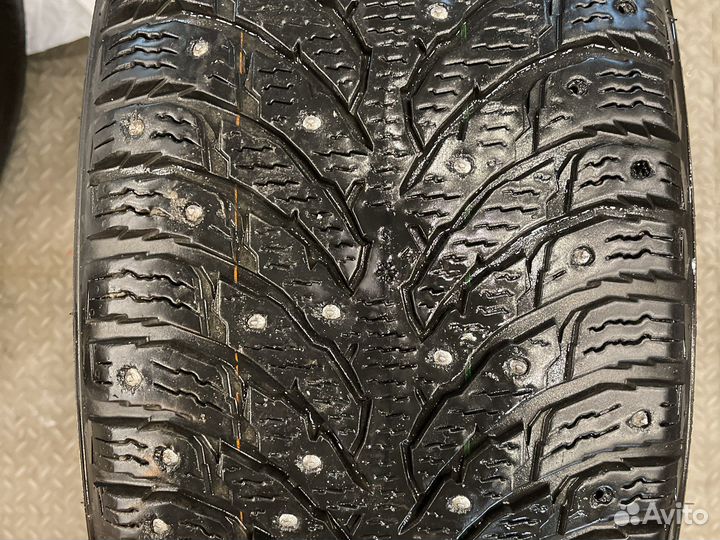 Nokian Tyres Hakkapeliitta 9 245/45 R18 100T