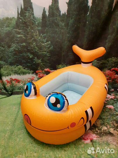 Бассейн для малыша