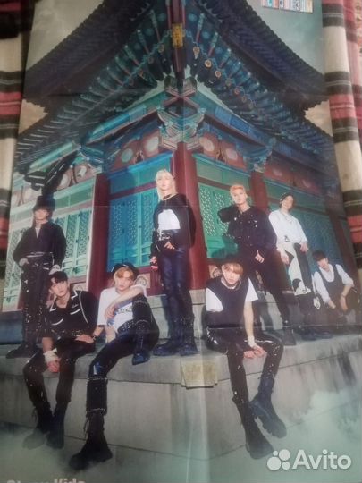 Спецвыпуск Stray Kids