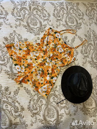 Комбинезон hm и соломенная шляпа