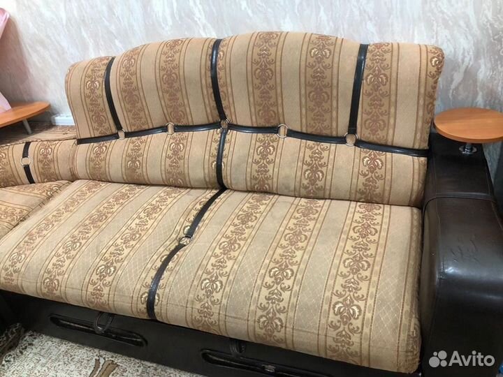 Угловой диван с креслом бу