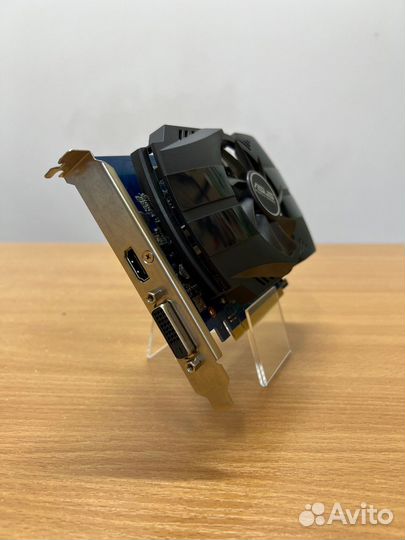 Видеокарта Asus GT 1030