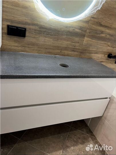 Угловая столешница из камня