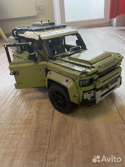 Lego technic 42110 land rover