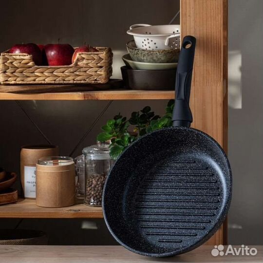 Сковорода новая