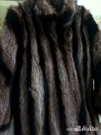 Шуба чернобурка с бобром
