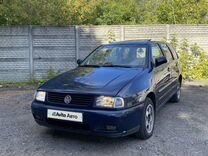 Volkswagen Polo 1.4 MT, 1999, 250 000 км, с пробегом, цена 175 000 руб.