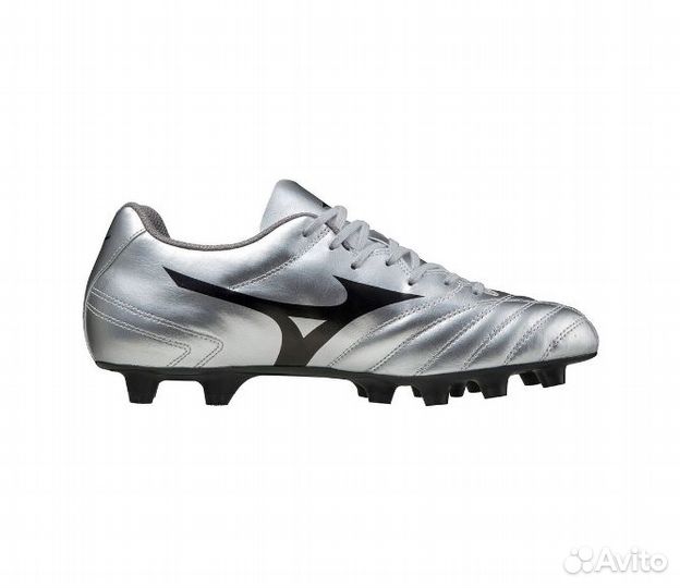 Бутсы Mizuno оригинал новые Rus 40