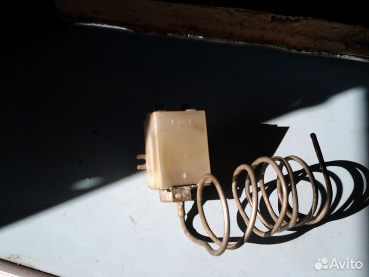 Терморегуляторы и реле на холодильники, ремонт