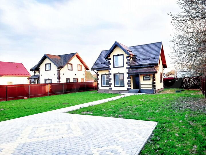 Дом 167 м² на участке 8 сот.