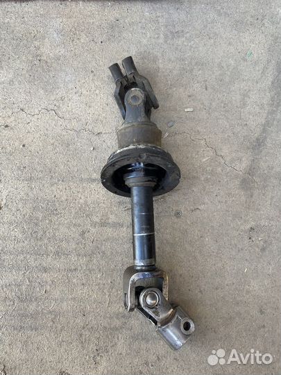 Рулевой кардан в сборе