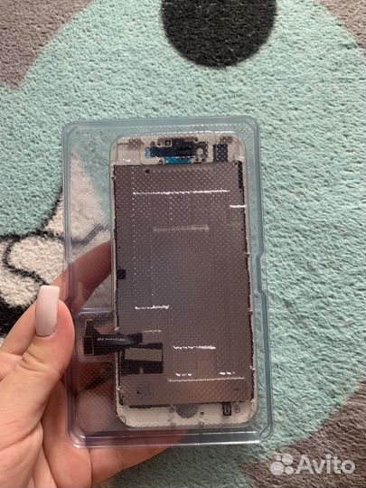 Дисплей iPhone 7, 6s