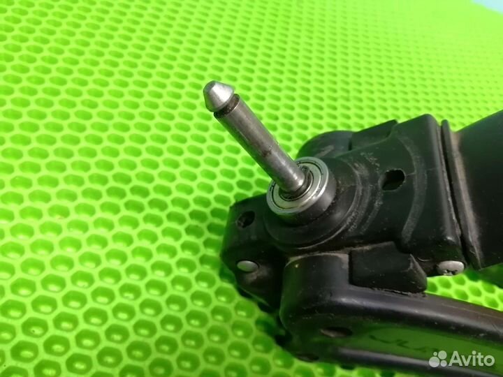 Вилка колеса на коляску Tako